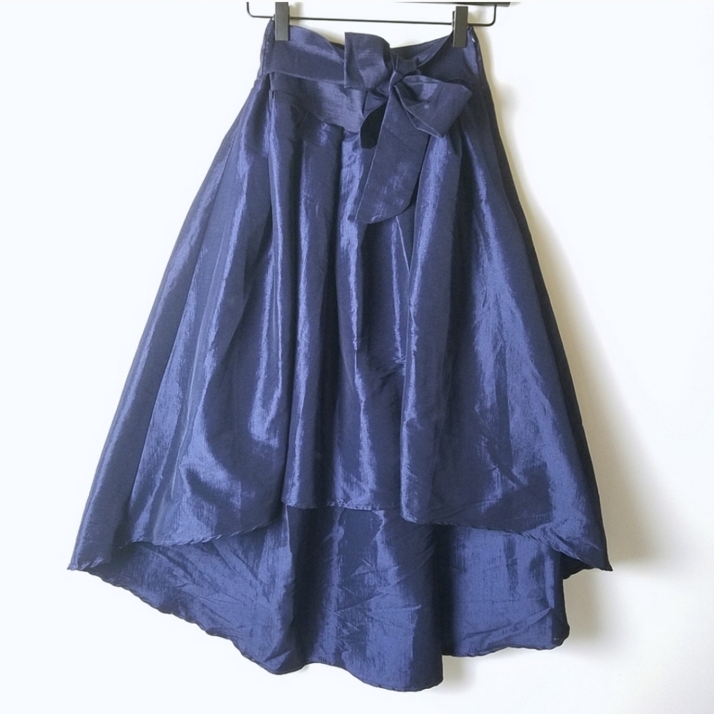 IRIS Asymmetrical Tie Front Ruffle Skirt Medium